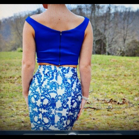 Prom Dress - Picture 2 of 3